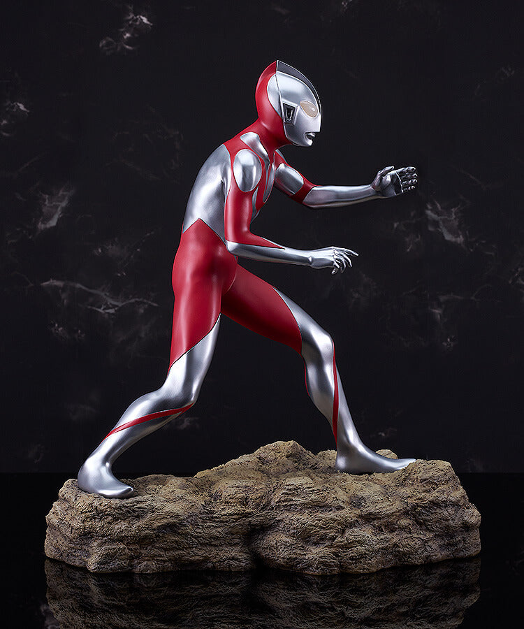 **Pre-order** SHIN JAPAN HEROES UNIVERSE Ultraman