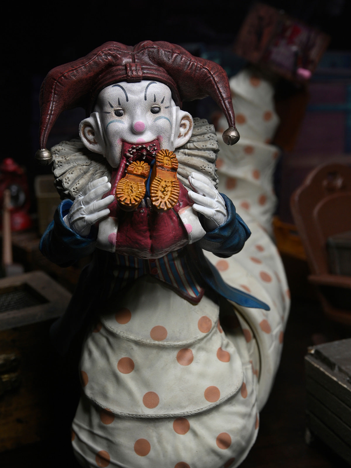 KRAMPUS DER KLOWN DELUXE – 7″ SCALE ACTION FIGURE