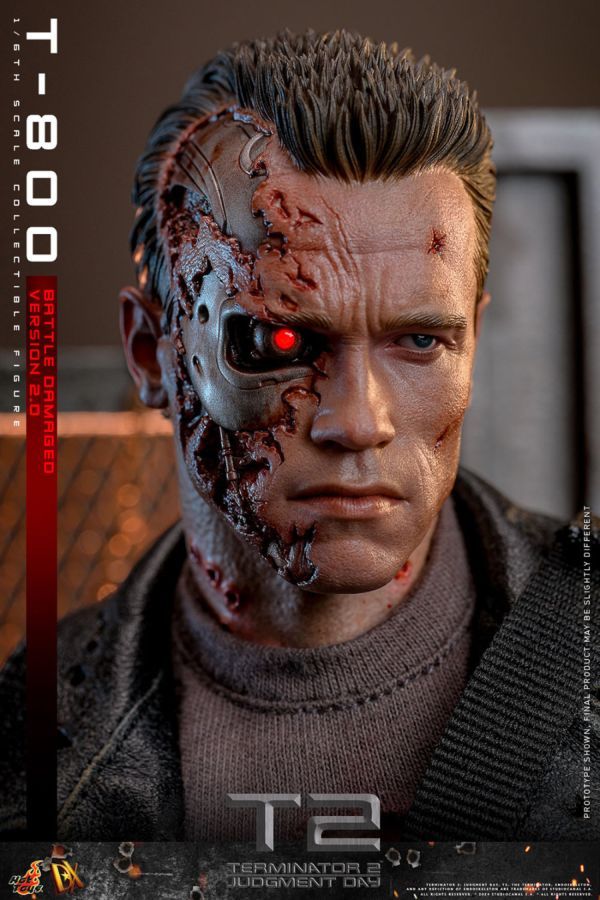 Terminator 2 - T-800 (Battle Damaged 2.0) 1:6 Figure