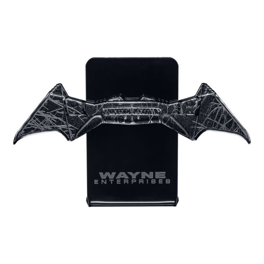 The Batman – Scaled Batarang Replica with Stand