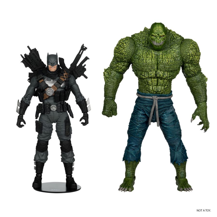 DC Comics - Batman Vs Killer Croc (The Grim Knight) Collector Edition 2-Pack