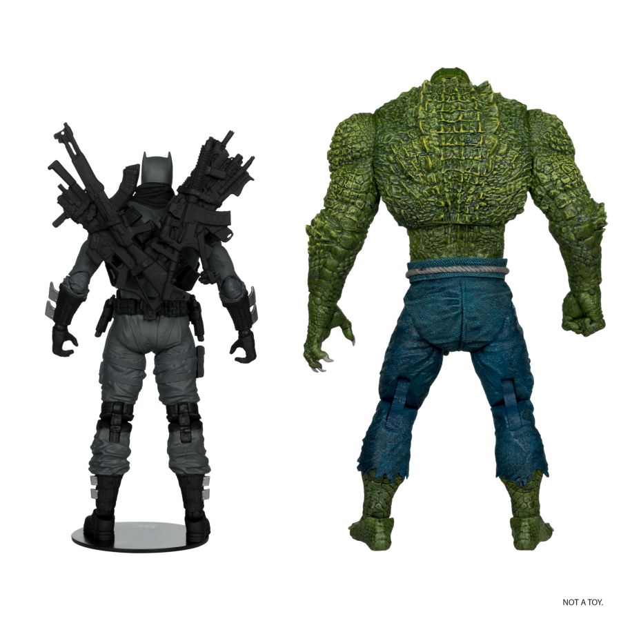DC Comics - Batman Vs Killer Croc (The Grim Knight) Collector Edition 2-Pack