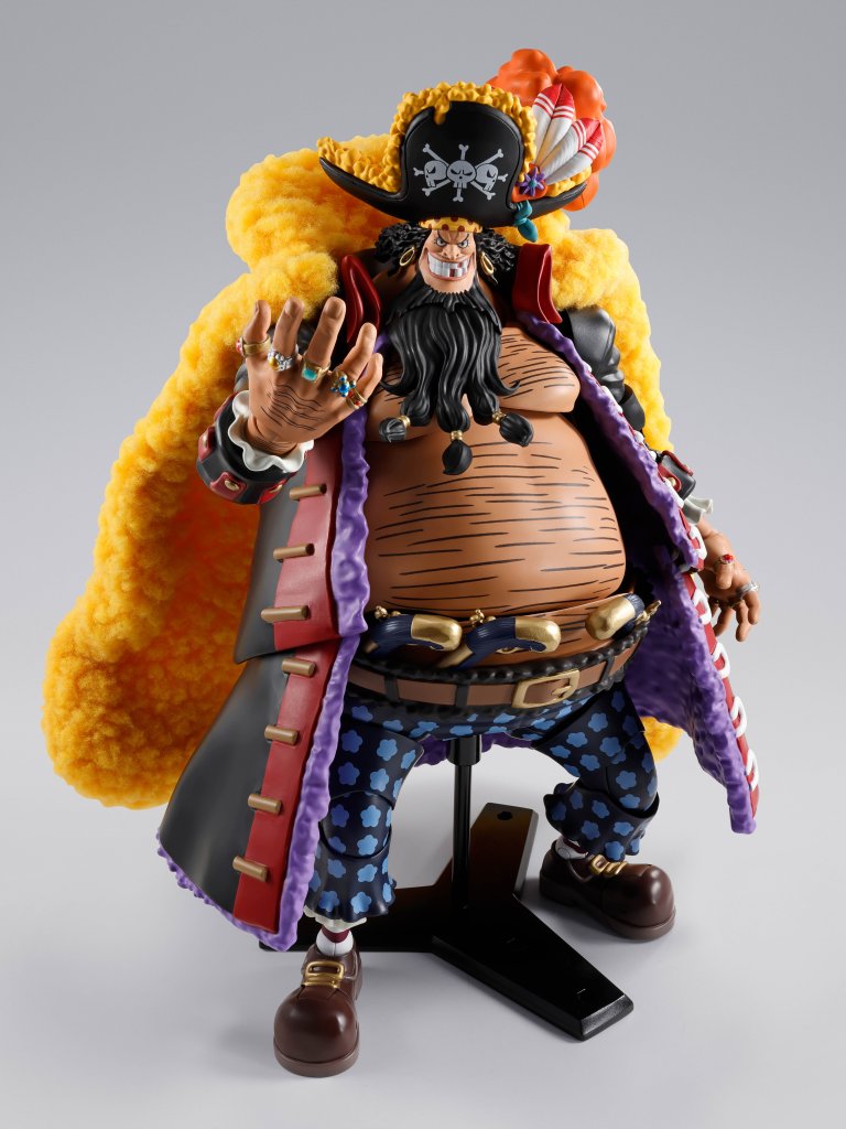 S.H.Figuarts MARSHALL.D.TEACH -FOUR EMPERORS-