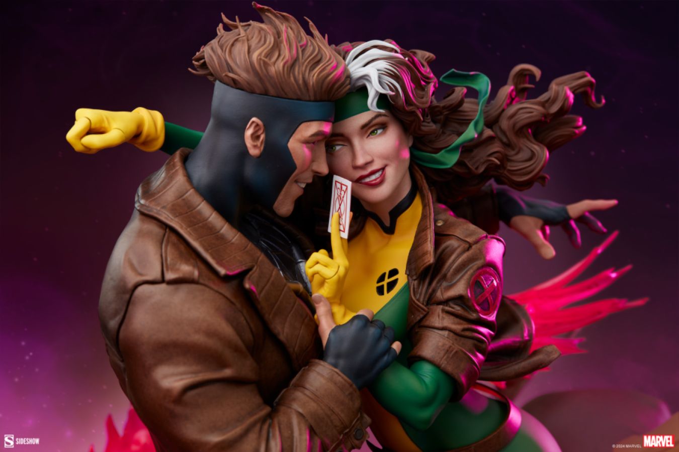 X-Men - Rogue & Gambit Statue