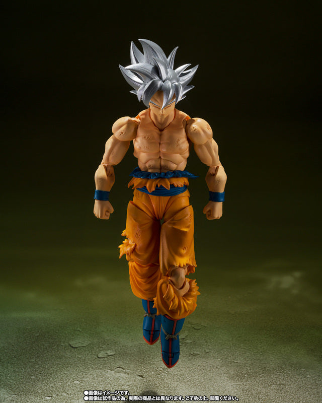 BANDAI S.H.Figuarts SHF Son Goku Ultra Instinct Toyotaro Edition