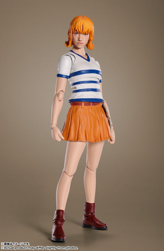 S.H.Figuarts Nami (NETFLIX)