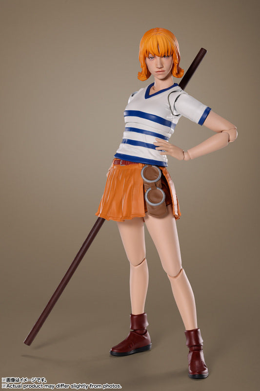 S.H.Figuarts Nami (NETFLIX)
