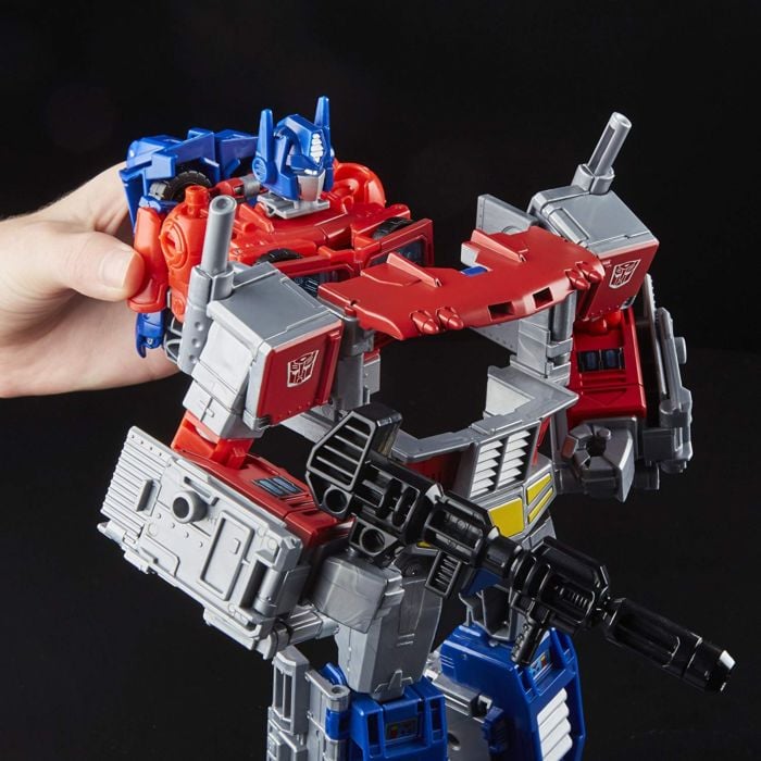 Transformers: Generations Power of the Primes Evolution Optimus Prime