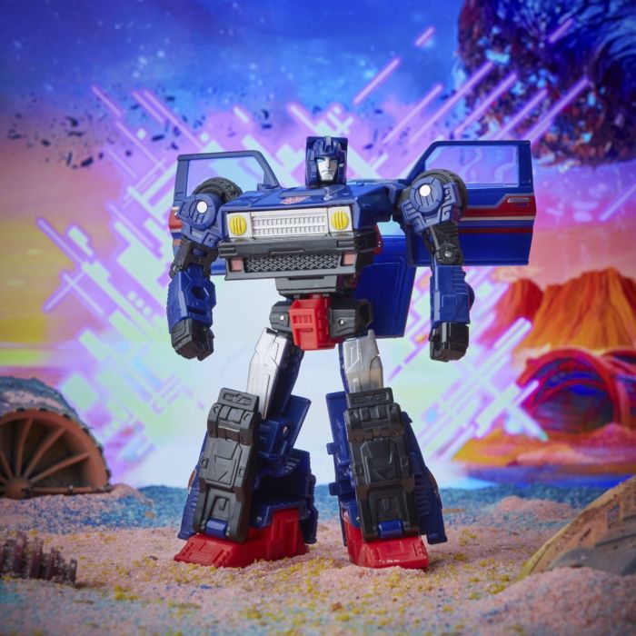 Transformers: Generation 1 - Autobot Skids Deluxe Class Legacy Series 5.5” Action Figure