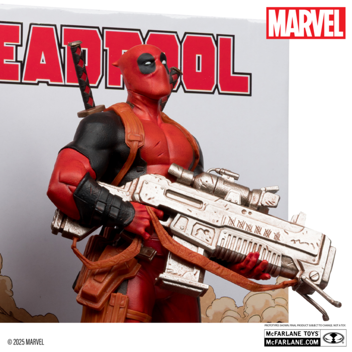Deadpool - Deadpool (Deadpool #1) 1/6th Scale PVC Posed Figure with Comic Book