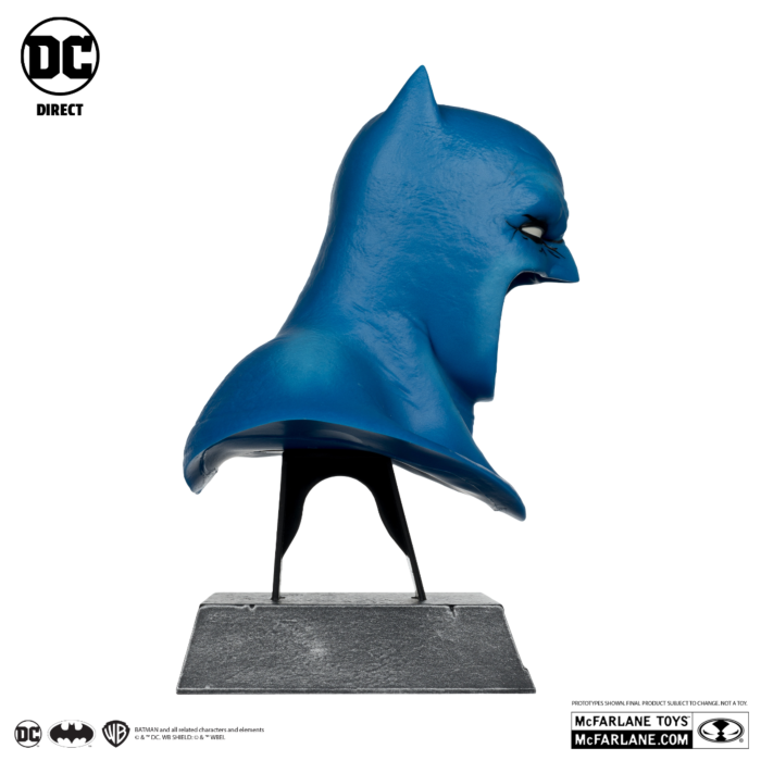 DC Comics - Batman (Dark Knight Returns) Cowl 1:3 Scale Prop Replica
