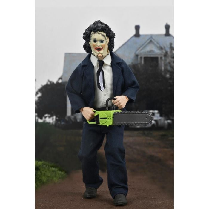 TEXAS CHAINSAW MASSACRE – LEATHERFACE (PRETTY WOMAN MASK) 50TH ANNIVERSARY 8″ CLOTHED ACTION FIGURE