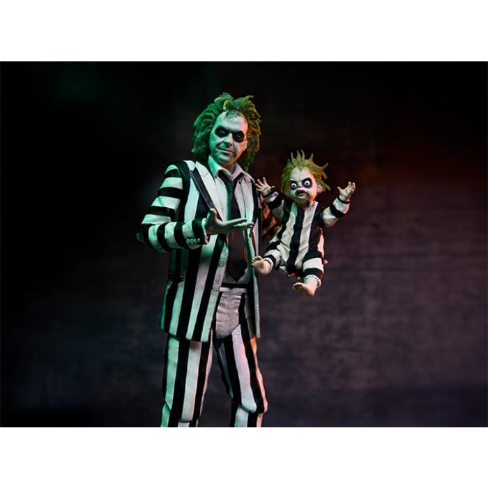Beetlejuice Beetlejuice (2024) - Beetlejuice (Striped Suit) Ultimate 7'' Scale Action Figure