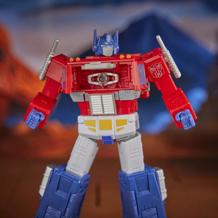 The Transformers: The Movie (1986) - Optimus Prime Studio Series Commander Class 7" Action Figure