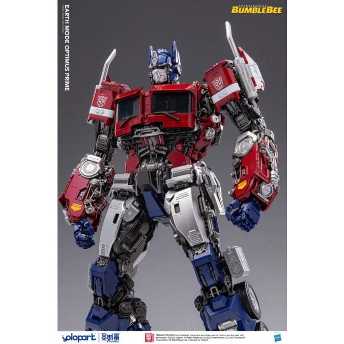 Transformers: Bumblebee (2018) - Optimus Prime (Earth Mode) PMK Series 12" Articulated Model Kit