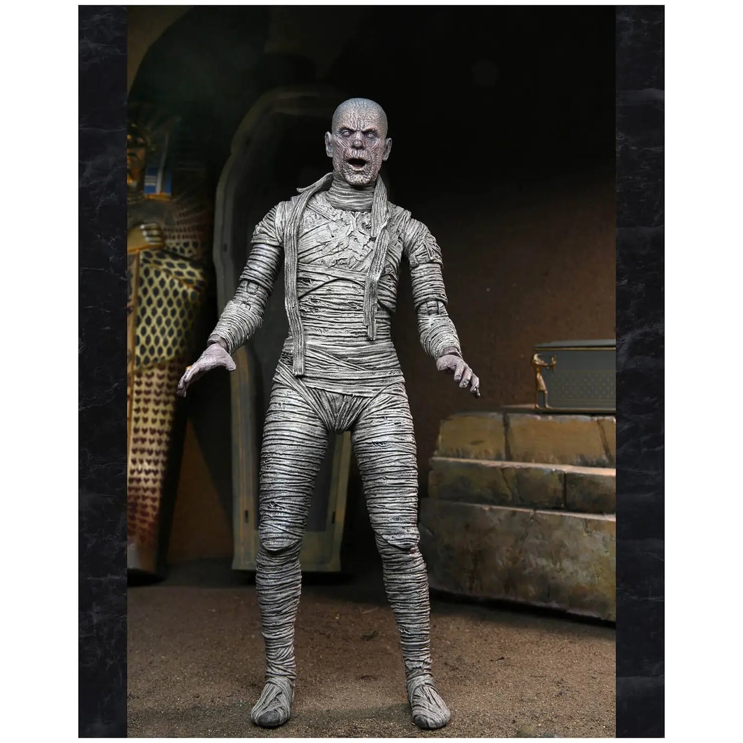 NECA - Universal Monsters Mummy 7 Ultimate Action Figure Black & White Version