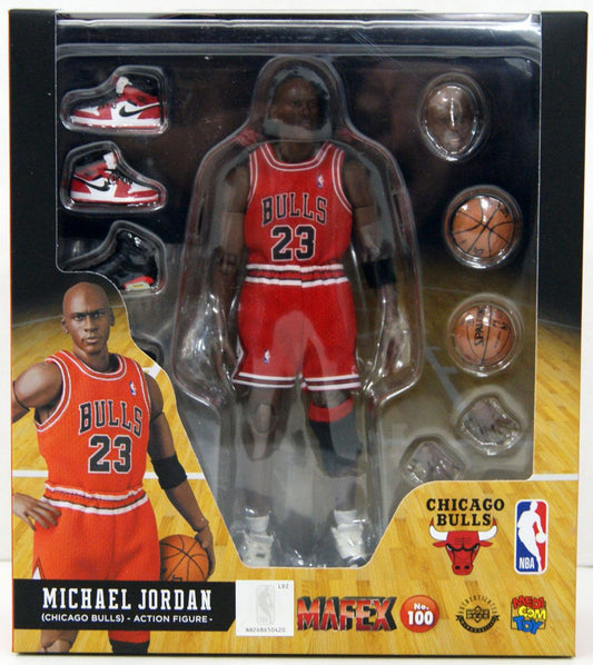 Medicom MAFEX 100 Michael Jordan Figure (Chicago Bulls)