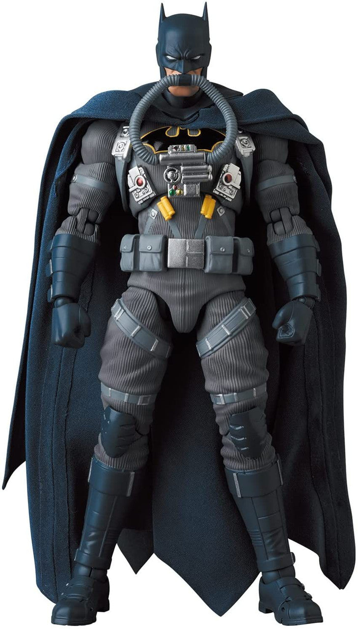 MAFEX Stealth Jumper Batman (Batman: Hush Ver.) Figure