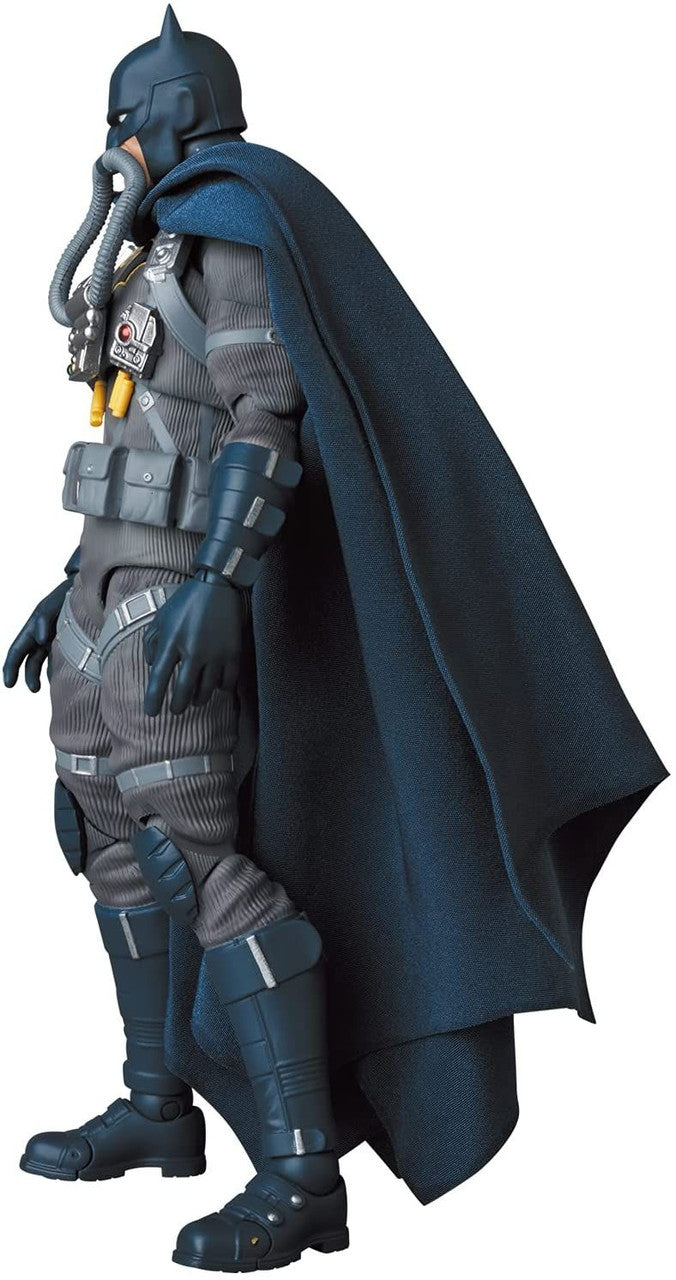 MAFEX Stealth Jumper Batman (Batman: Hush Ver.) Figure