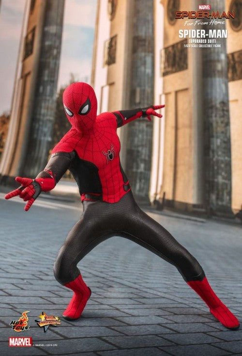 Hot Toys Spider-Man: Far From Home - Spider-Man Upgraded Suit