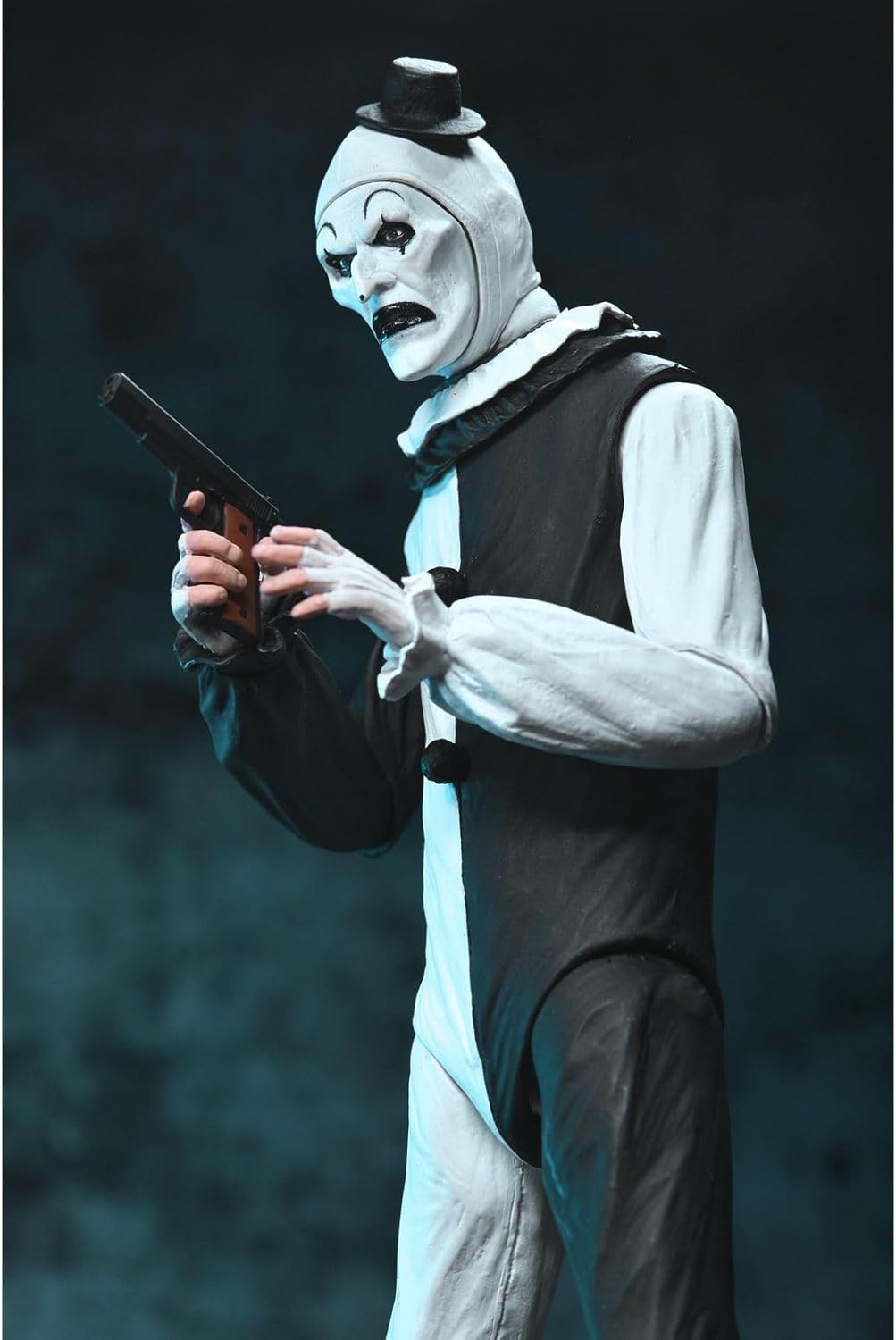 NECA - Terrifier - 7" Scale Action Figure - Ultimate Art the Clown
