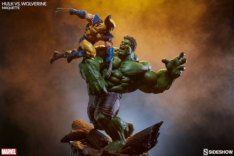 Marvel Hulk VS. Wolverine Maquette **Store displayed item**