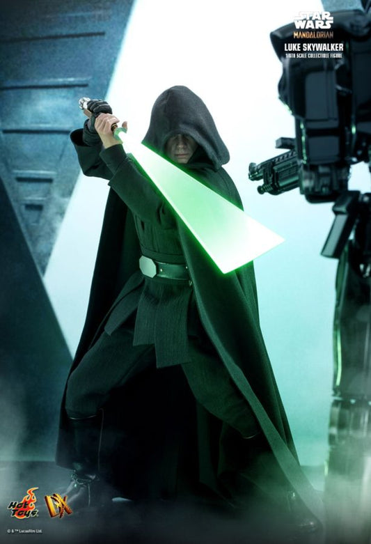 Star Wars: The Mandalorian - Luke Skywalker 1:6 Scale Collectable Action Figure