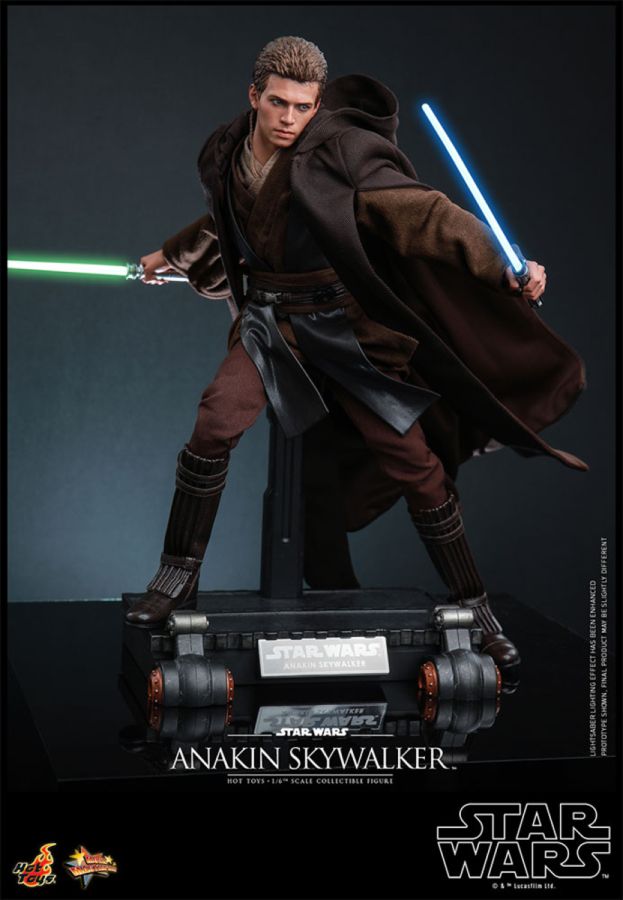 Star Wars - Anakin Skywalker Attack of the Clones 1:6th Scale Collectable Action Figure