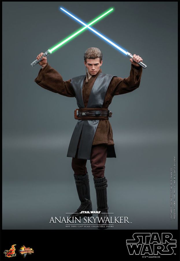 Star Wars - Anakin Skywalker Attack of the Clones 1:6th Scale Collectable Action Figure