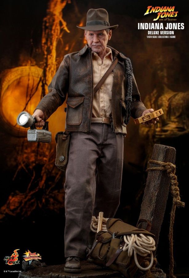 **Pre-order** Indiana Jones and the Dial of Destiny (2023) - Indiana Jones Deluxe 1:6 Scale Action Figure