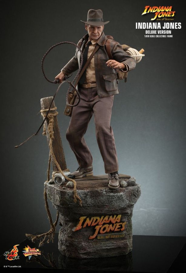 **Pre-order** Indiana Jones and the Dial of Destiny (2023) - Indiana Jones Deluxe 1:6 Scale Action Figure