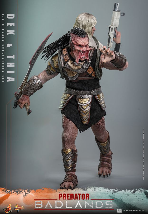 **Pre-order** Predator: Badlands - Dek and Thia 1:6 Scale Collectable Action Figure Set