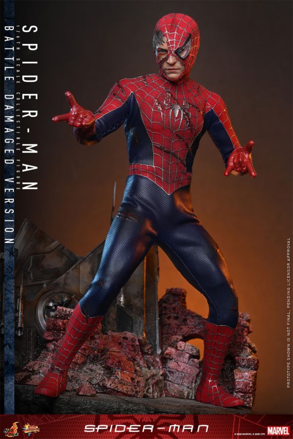 Spider-Man (2002) - Spider-Man (Battle Damaged Version) 1/6th Scale Hot Toys Action Figure **Pre-order**