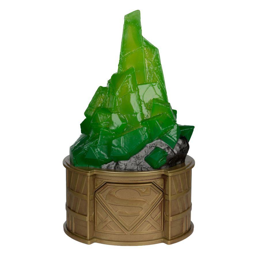 DC Direct – Kryptonite Display 1:1 Scale Prop Replica