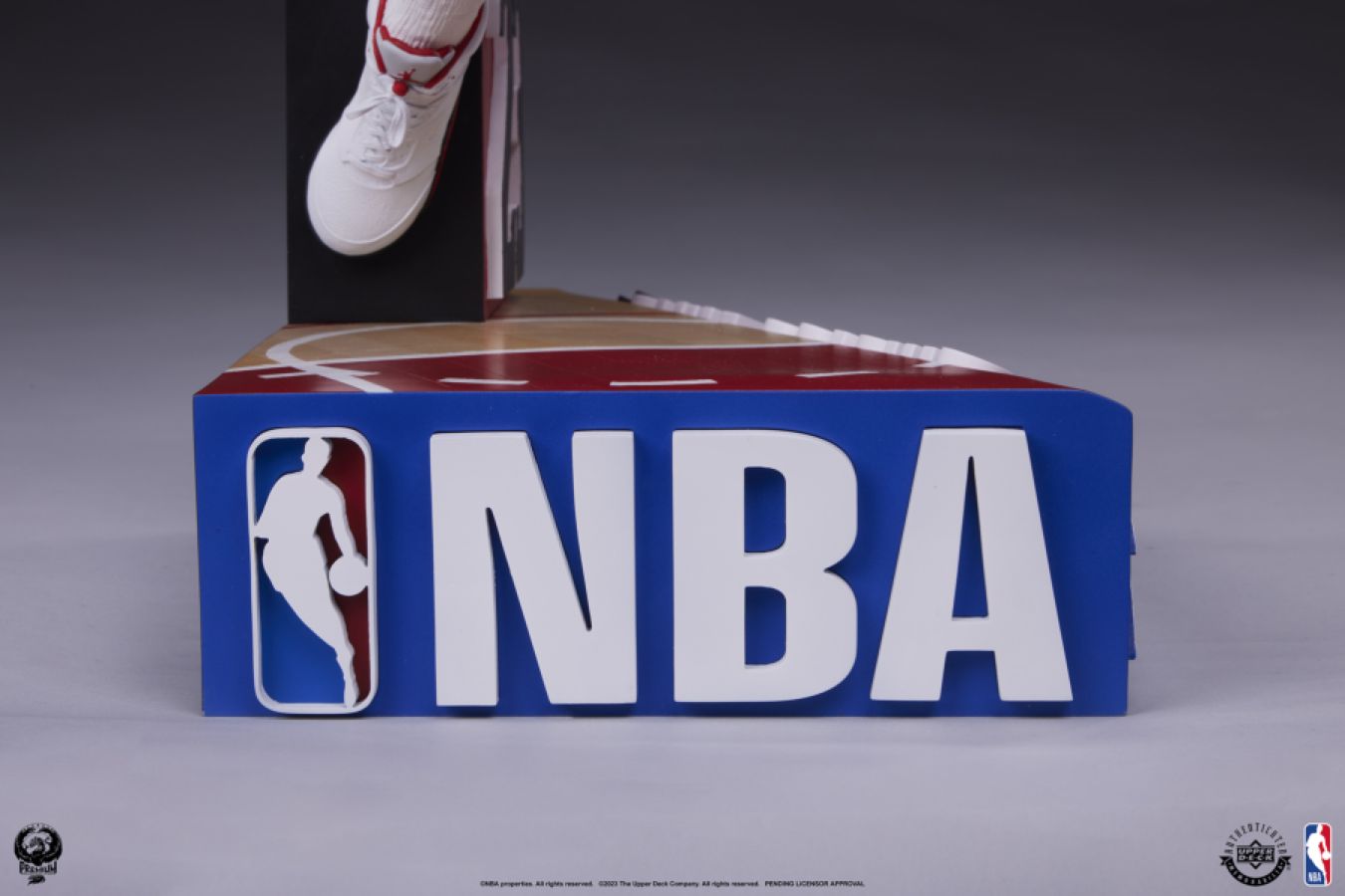 **Pre-order** NBA - Michael Jordan 1:4 Scale Statue