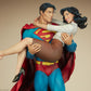 Superman - Superman & Lois Lane Diorama