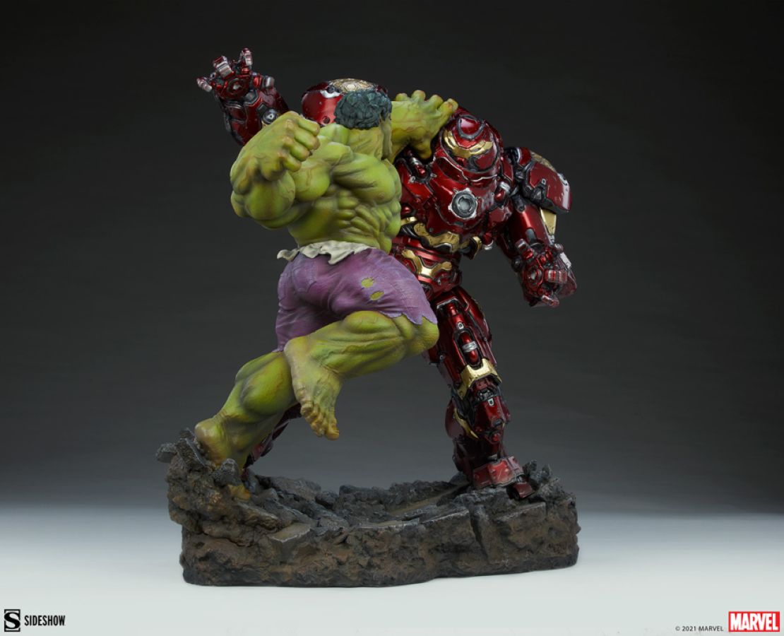 **Pre-order** Marvel Comics - Hulk vs Hulkbuster Maquette