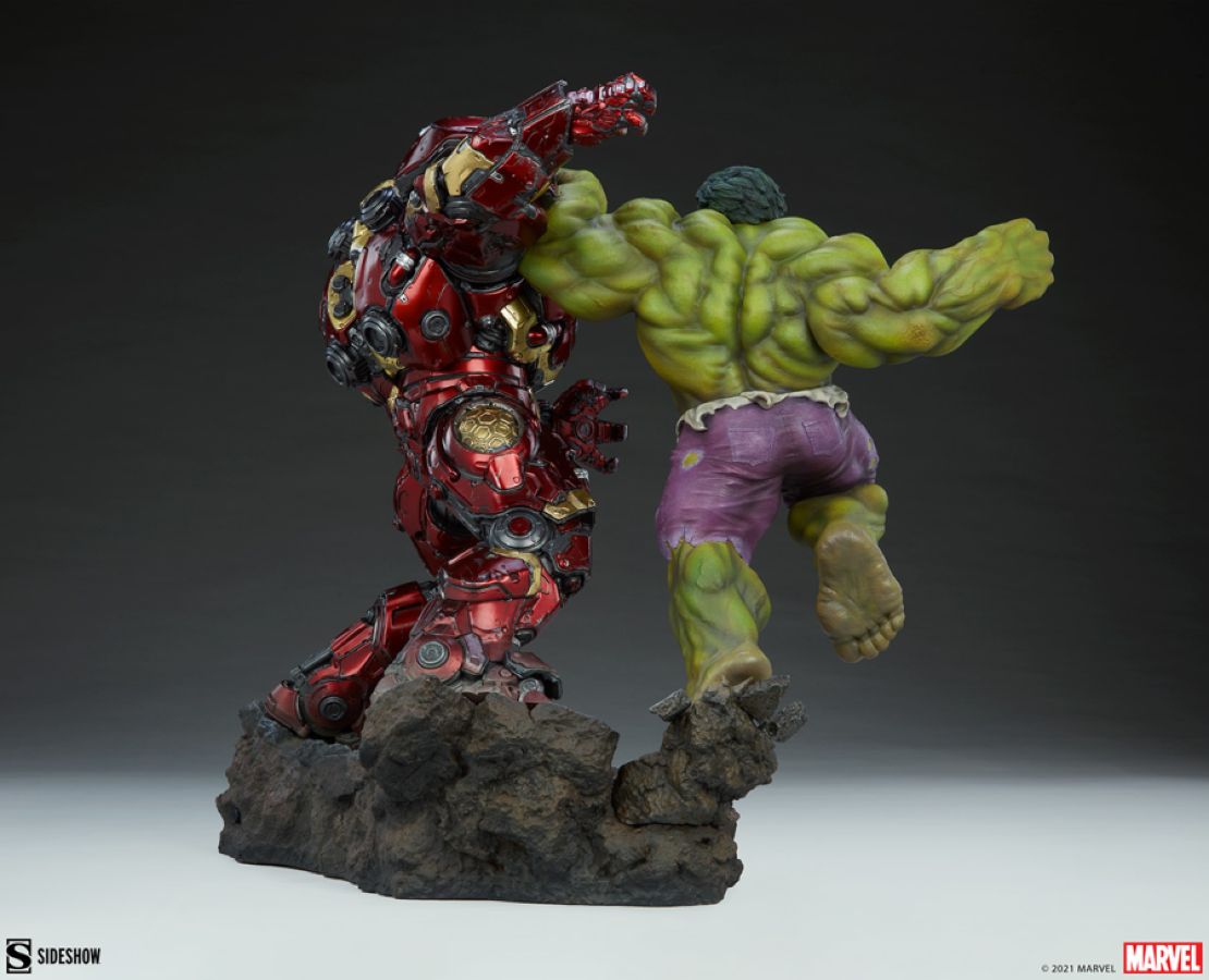 **Pre-order** Marvel Comics - Hulk vs Hulkbuster Maquette