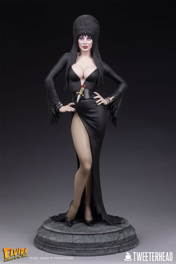 **Pre-order** Elvira - Mistress of the Dark 1:4 Scale Maquette