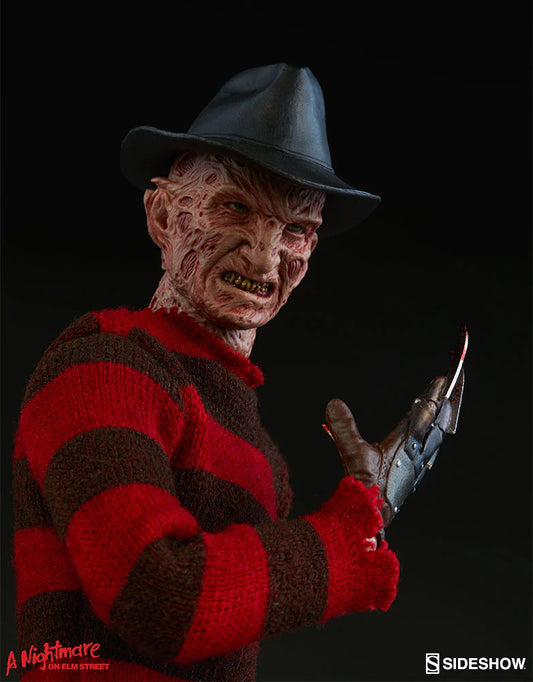 A Nightmare On Elm Street Sideshow Collectibles Freddy Krueger 1:6 Scale Action Figure