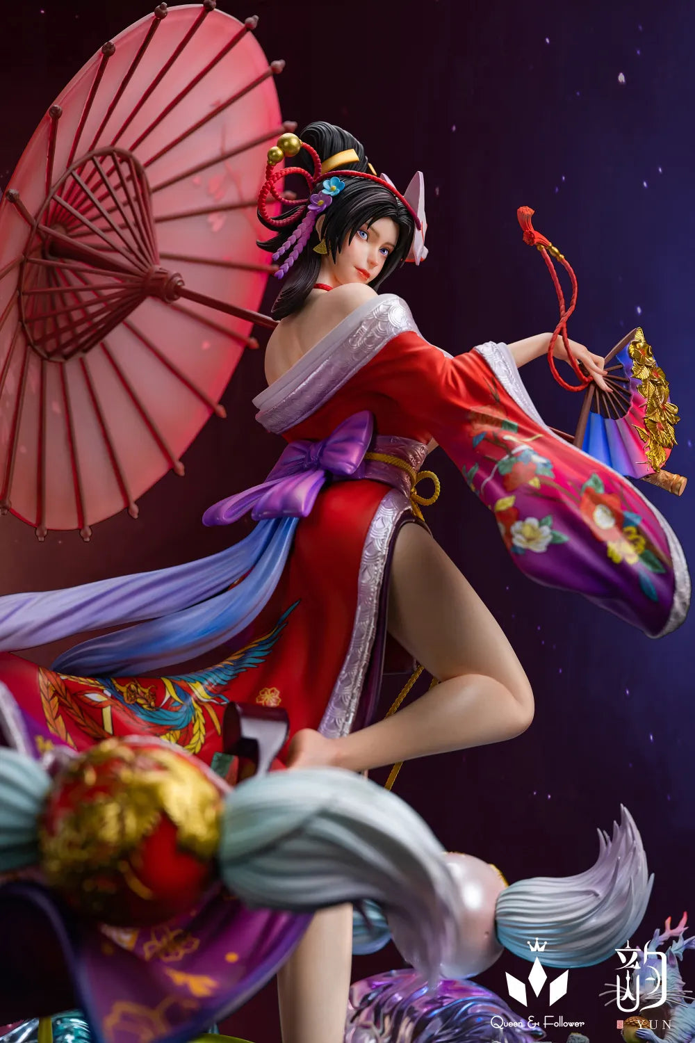 Queen&Follower YUN Studio The Unsurpassed Beauty Resin Statue