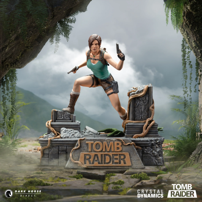 Tomb Raider - Lara Croft 9" PVC Statue