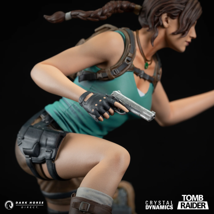 Tomb Raider - Lara Croft 9" PVC Statue