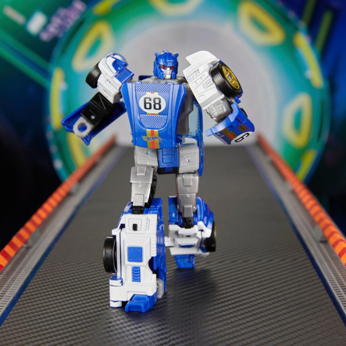 Hot Wheels x Transformers - El Segundo Coupe Transformers Collaborative 5" Action Figure