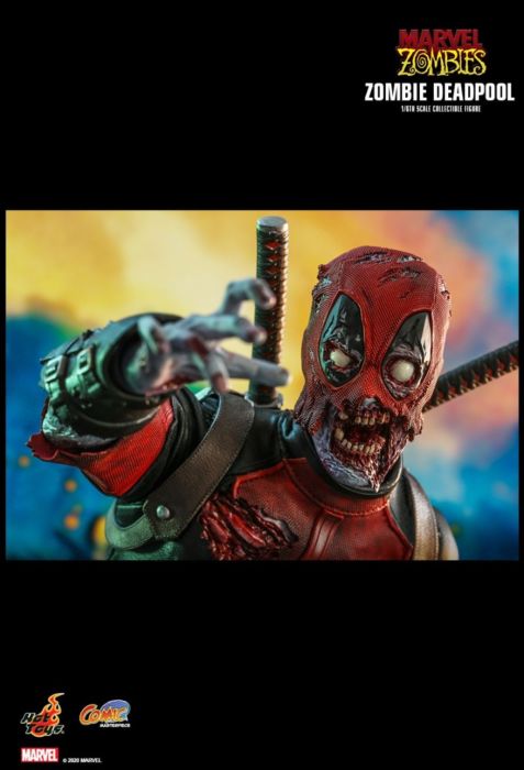 Marvel Zombies - Zombie Deadpool 1/6th Scale Hot Toys Action Figure