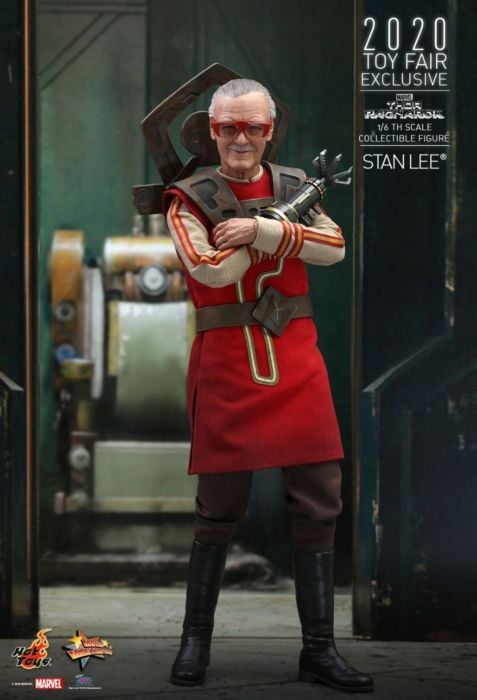 Thor 3: Ragnarok - Stan Lee Cameo 1/6th Scale Hot Toys Action Figure (2020 Toy Fair Exclusive)