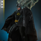 Batman (1989) - Batman Deluxe 1/6th Scale Hot Toys Action Figure