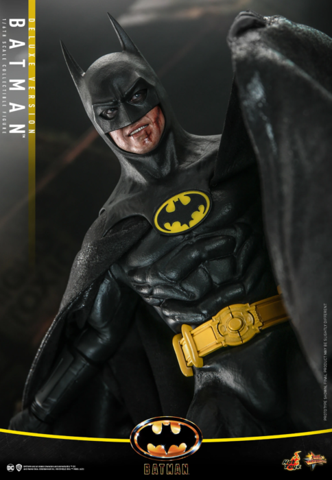 Batman (1989) - Batman Deluxe 1/6th Scale Hot Toys Action Figure