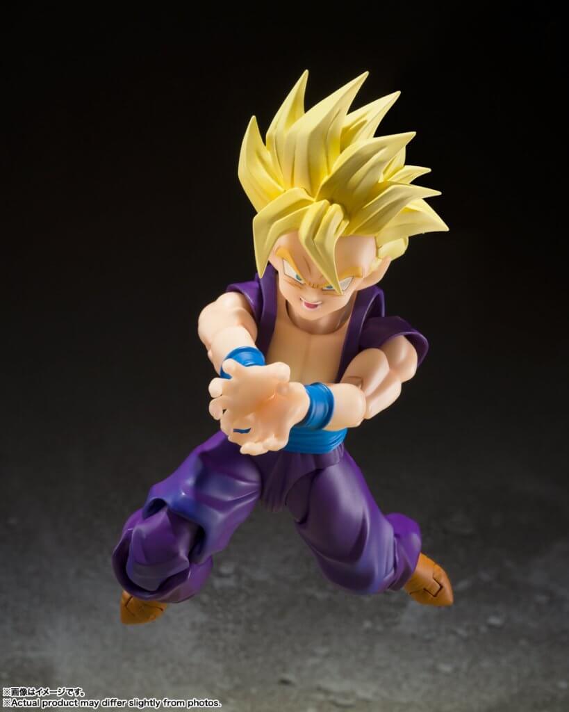 S.H.FIGUARTS Dragon Ball Z Super Saiyan Son Gohan-The Fighter Who Surpassed Goku-