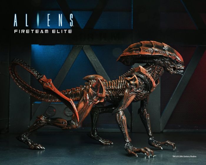 Aliens: Fireteam Elite - Prowler Alien 7" Scale Action Figure